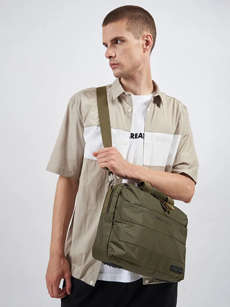 Vrijwillige Schoudertas Voor Heren 2023 Nieuwe Stijlvolle Oxford-Doek Multi-Pocket Reiscapaciteit Hoogwaardige Crossbody Tassen 1713-02