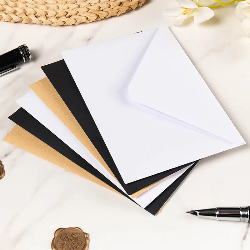 

50pcs 11x16cm Kraft Envelope for Wedding Postcards Giftbox Message 120g Paper Invitations Small Business Letters Storage Bag