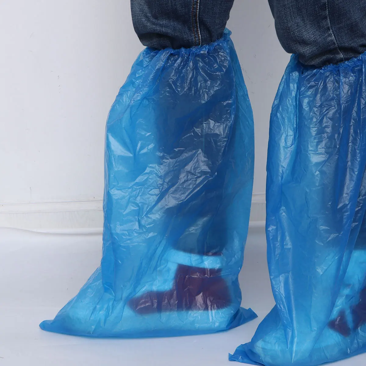 

5 Pair Disposable Shoe Covers Long Rain Shoes and Boots Cover Plastic Waterproof Anti-Slip Overshoe (Blue)