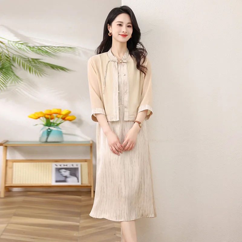 

Новый китайский летний комплект одежды, специально разработанный для женщин среднего возраста: шифоновый топ и юбка, комплект из двух предметов.