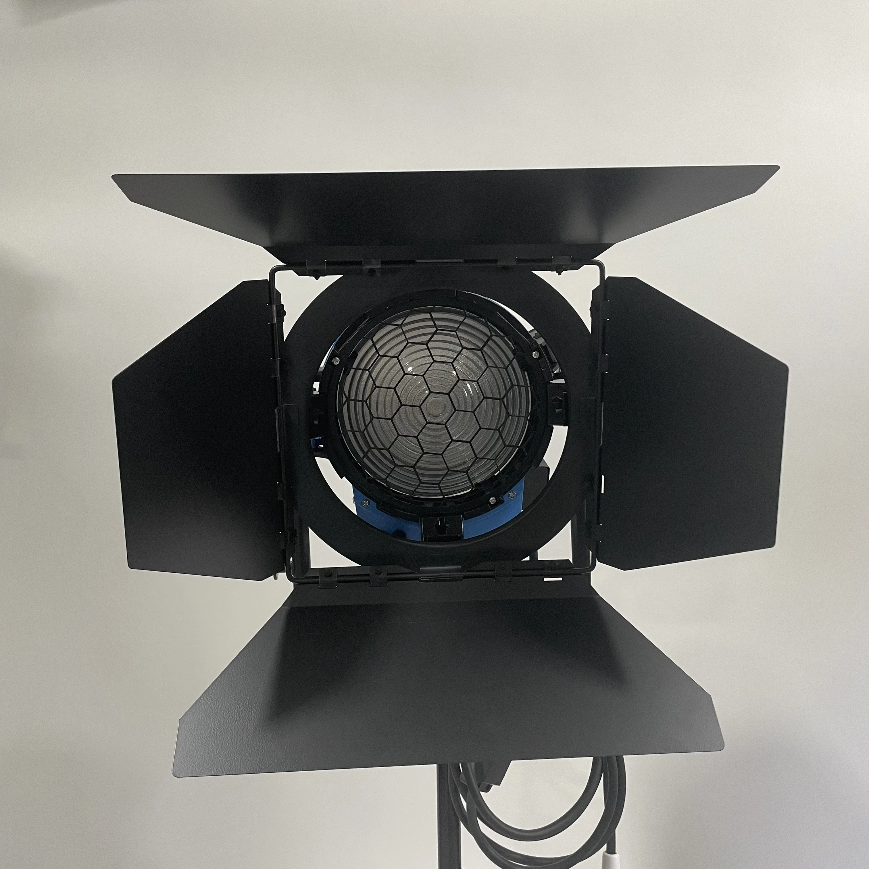 3200K 2000w Photography Studio Lights,Photography Video Light,Fresnel Tungsten Light