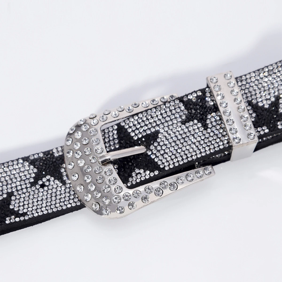 Modischer Diamant-Intarsien-Stern-Gürtel für Damen, luxuriöser kreativer Gürtel, Hip-Hop-Punk-Rock-Stil, Y2k-Gürtel, geeignet für Männer und Frauen – Detail 5
