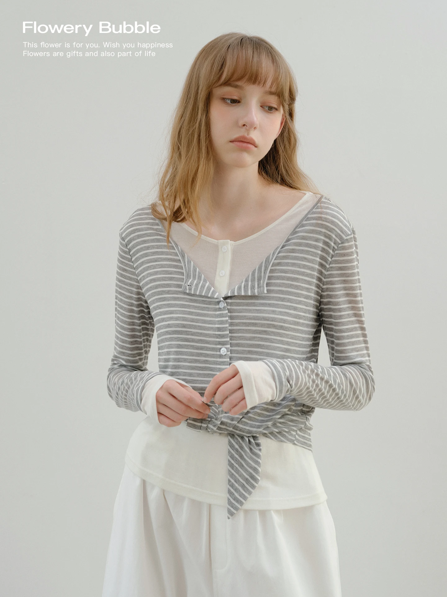 

Женская модная футболка с длинным рукавом, имитирующая двухслойную структуру, из шерсти и шелка, с эффектом многослойности, повседневная, приталенная, с цветочным принтом