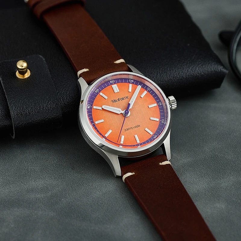 Milifortic R087 Sweep Seconds Watches Watermelon Red Dial Sapphire Crystal Glass Men Quartz Wristwatch Unique Color Casual Dress