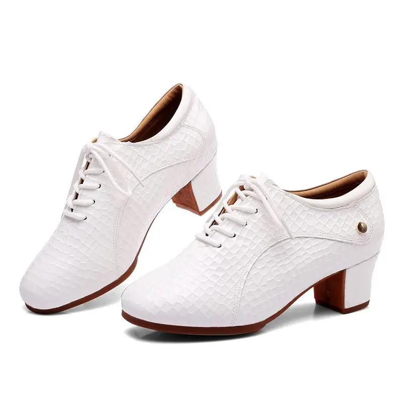 Cowhide Sports Women's Shoes Soft Sole Adult Square Shoes For Women Leather Modern Latin Dance Shoes Ballroom Sneakers