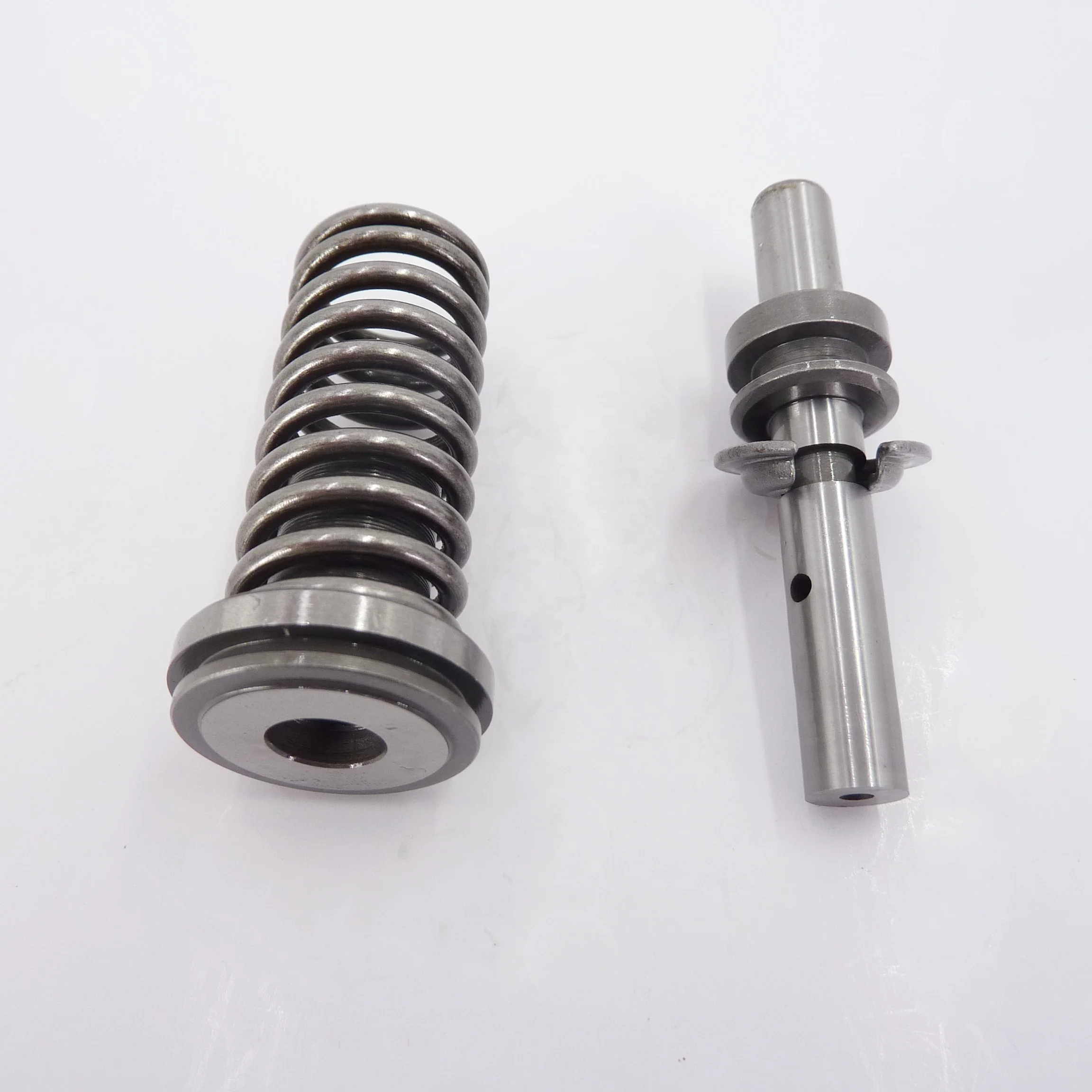 

2026 6N7527 Injector Pump Plunger /Element for D333C/3306