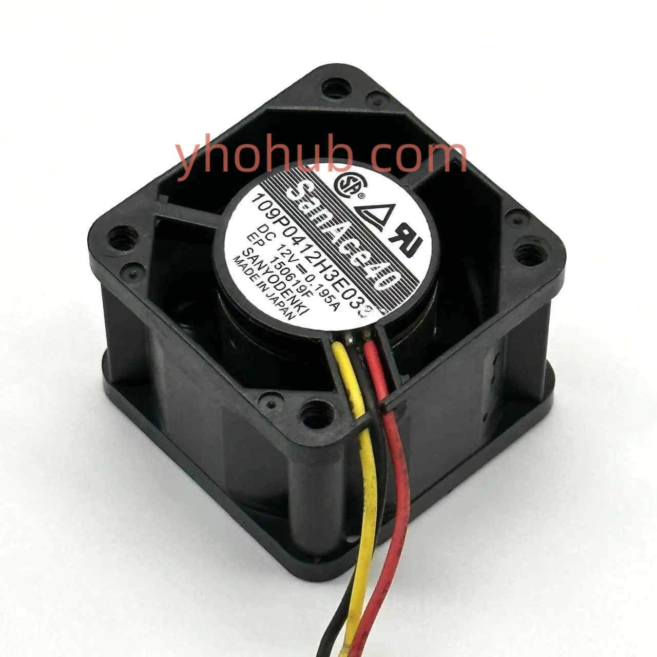 

Sanyo Denki 109P0412H3E033 DC 12V 0.195A 40x40x28mm 3-wire Server Cooling Fan