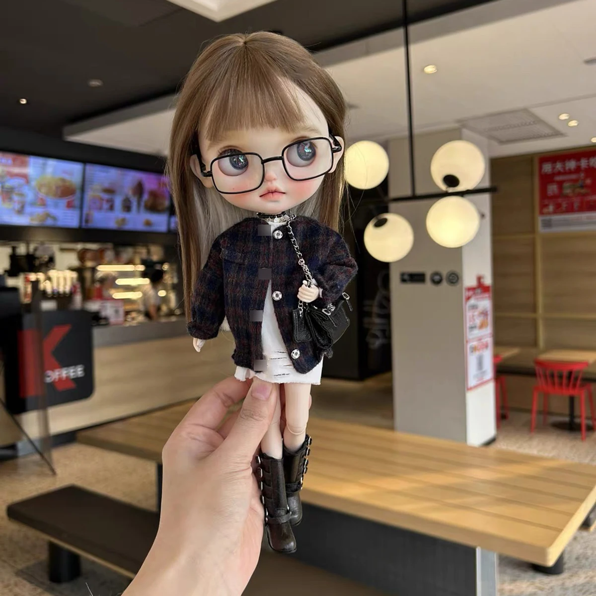 

ICY Blyth кукольная одежда, аксессуары, ретро маленький аромат, коричневая клетчатая куртка + повседневный комплект белой юбки для 19 суставов OB24 Azone Doll