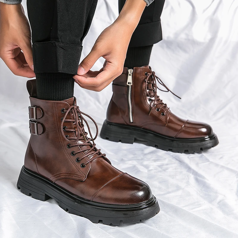 Botas de cuero de negocios para hombre, a la moda Brogue Botines de cuero, botas cortas con cordones, zapatos de vaquero de alta calidad