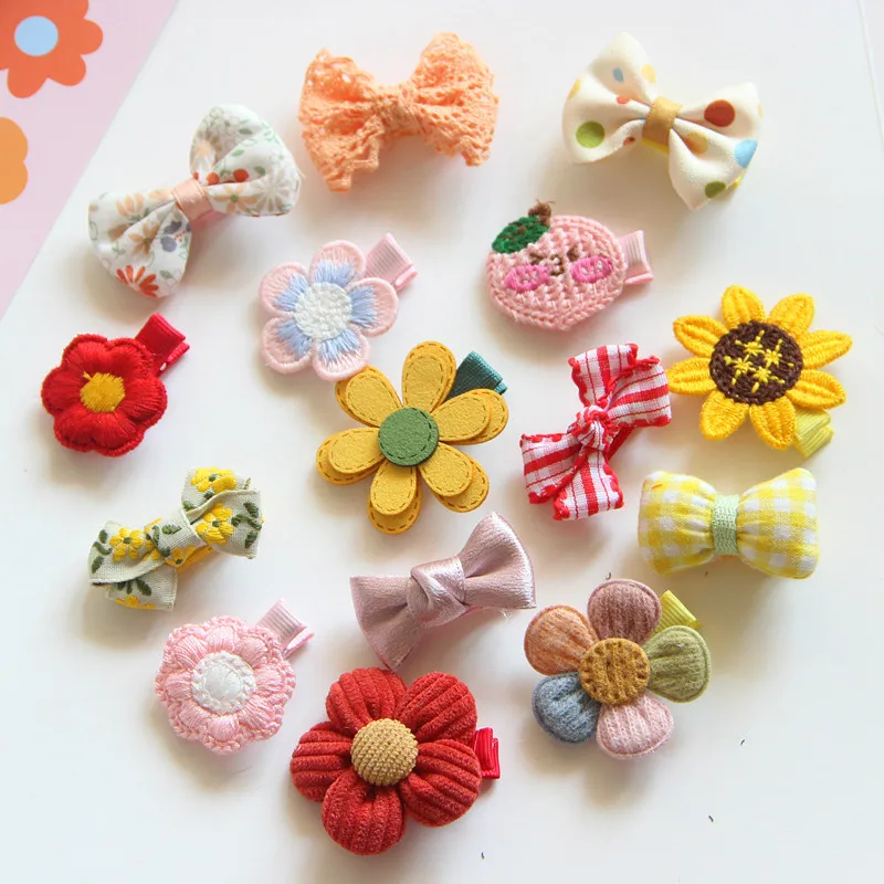 Beautiful Dog Bows Dog Cat Grooming Bows Fashion Pet Dog Hair Clips Puppy Bowknot Hairpin Pet Puppy Grooming Hair Accessories