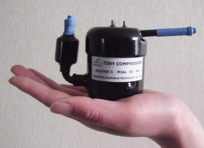 ST19DC Mini compressore ultra-micro Aria condizionata Macchina ad acqua Capacità di raffreddamento DC 12V24V48V 400W