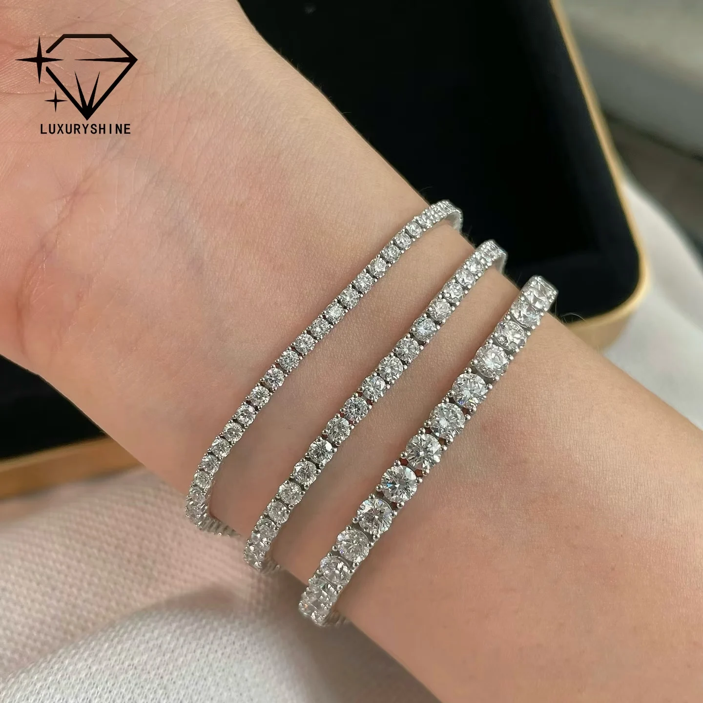 

LuxuryShine 18K White Gold Lab Grown Diamond Tennis Bracelet VS1 Clarity D-F Color for Women Men custom Jewelry