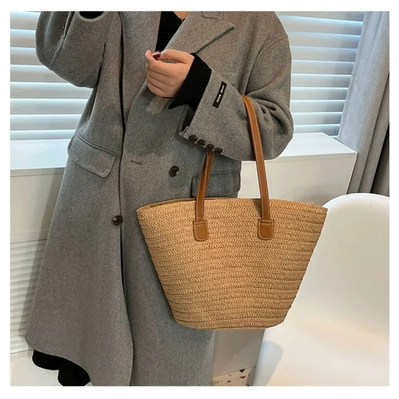 

Women Braided Basket Clutches Top-handle Bag Large Straw Portable Shoulder Bag Summer Beach Party Purses Shopper Satchel Female