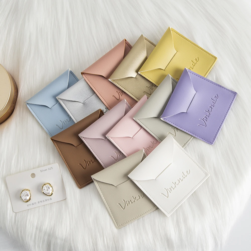 

100 шт. кожаных подарочных пакетов-конвертов для свадебных сувениров, маленьких украшений (колец, серег, ожерелий, кулонов), упаковка для хранения ювелирных изделий