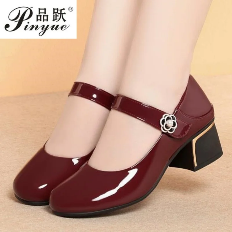 

4cm Women's Leather Shoes New Style Dancing Shoes Leongyue Mother Shoes Soft Sole Thick Heel Women's Shoes One-Button Single Sho
