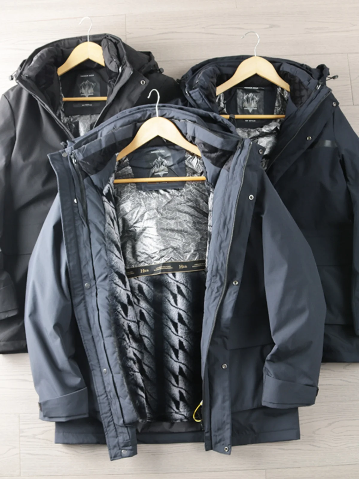 

Мужская уличная футболка в одном на пуху Jaet с капюшоном, жилет на гусином пуху, 90% наполнитель, средняя длина, модное зимнее пальто Sle