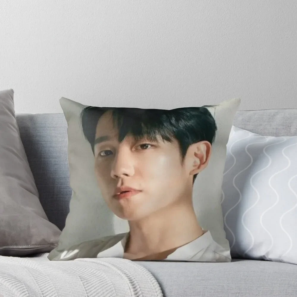 

jung hae-in Throw Pillow luxury sofa pillows Pillowcases sleeping pillows pillow cover christmas pillow