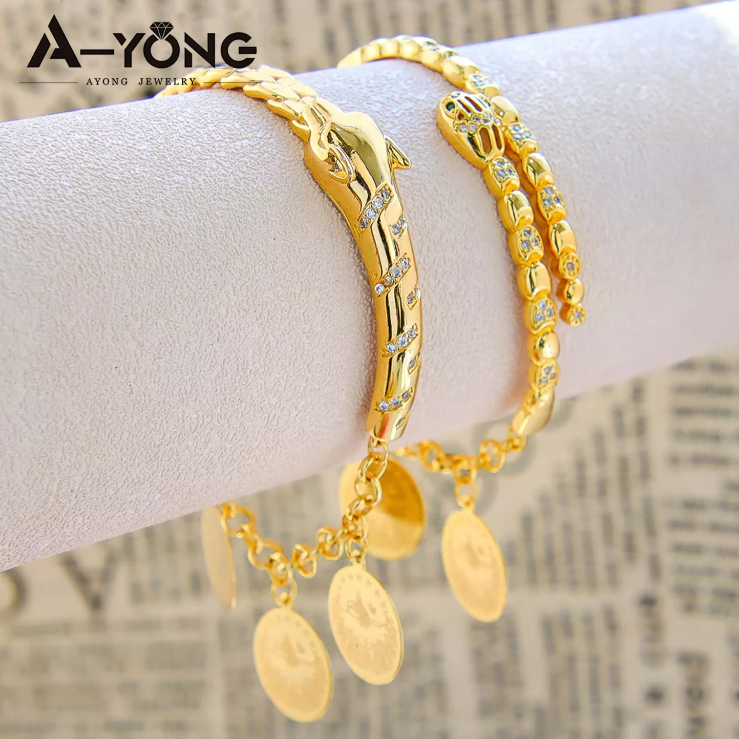 Arab Gold Color Coins Cuff Bracelet 21k Gold Plated Italian Fashion Snake Bangles with Zircon Dubai Women Luxury Vintage Jewelry