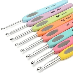 Hot! 8PCS/Set Colorful Soft Plastic Handle Aluminum Crochet Hooks Knitting Needles Set 2.5-6mm Crochet Weave Sewing Needles Tool