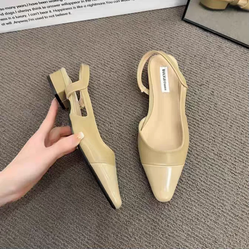 Sandalias de mujer con punta delantera y tacón bajo de talla