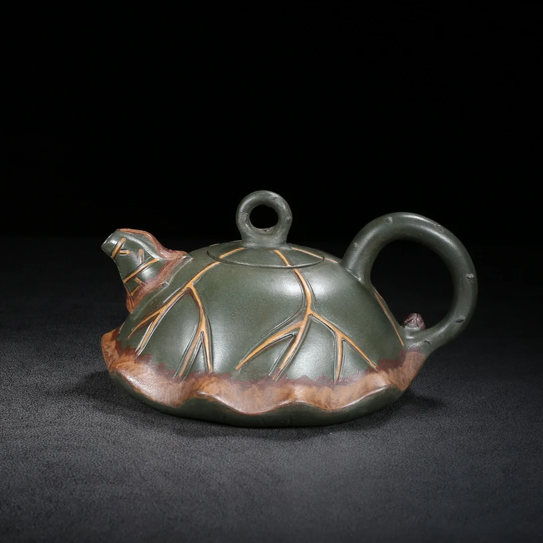 

Old Chinese HandicraftItem Name: Lotus Leaf Maker's Mark: Jiang Rong with mark, Free shipping