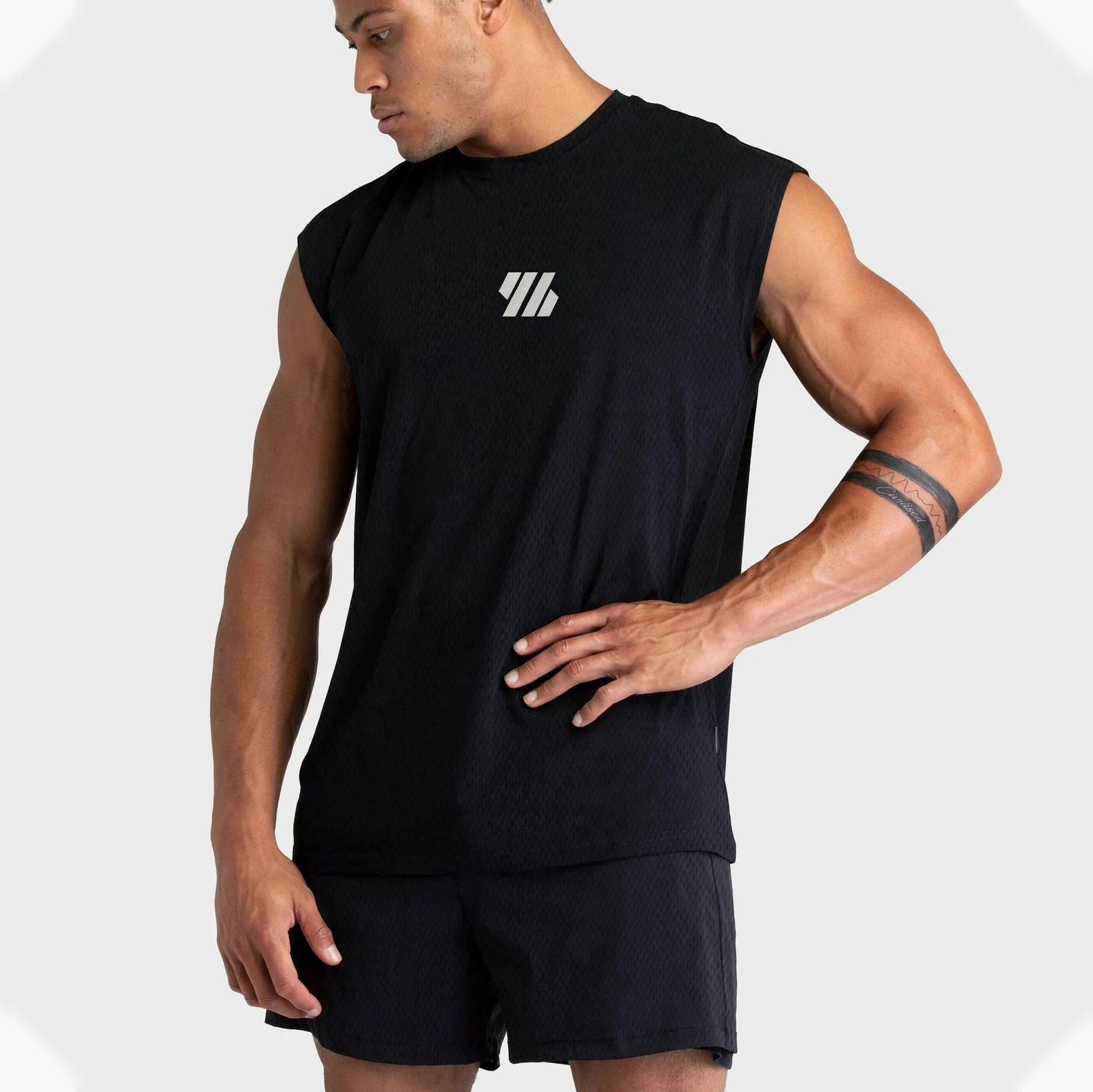 Men Tank Top Sleeveless Shirts Mesh Breathable Gym Shirt Men Muscle Tshirt Slim Fit Bodybuilding Tank Tee