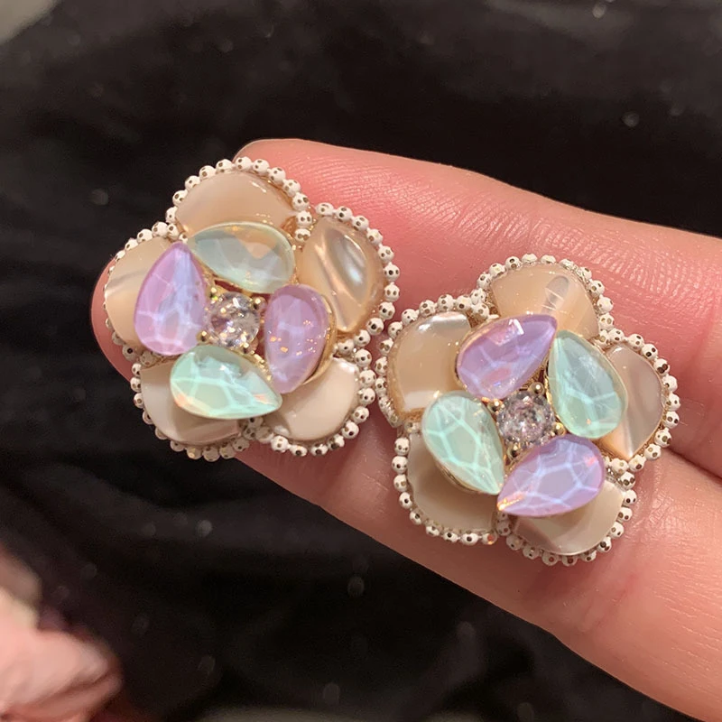 Vintage resin flower stud earrings Elegant Floral sweet pastel color Earrings Fashion Accessories for women