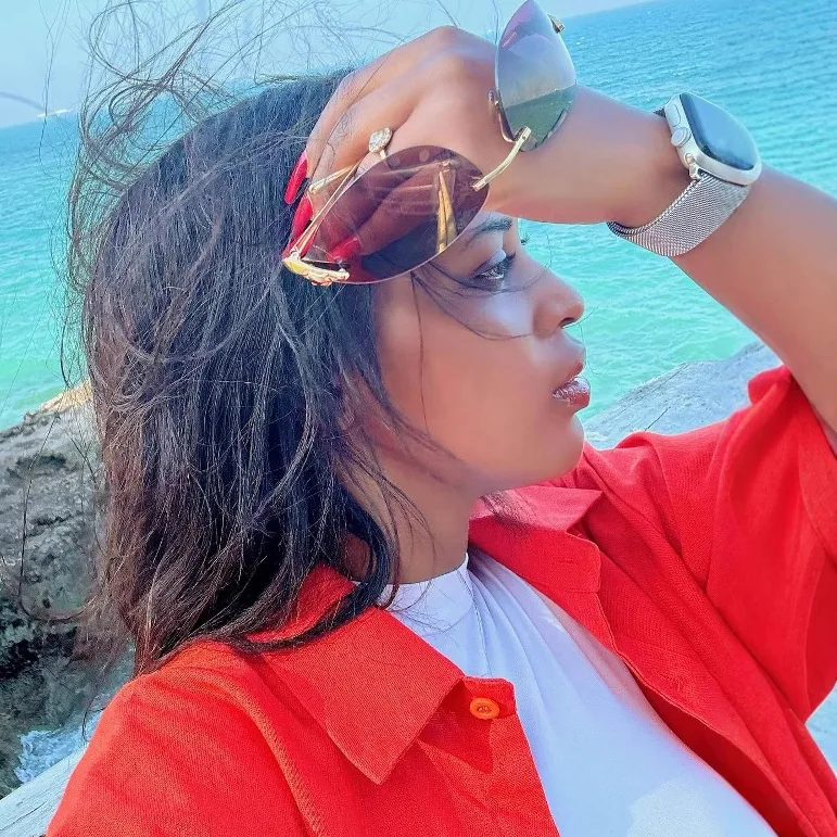 Conjunto sencillo y elegante para mujer, cárdigan de manga larga, camisa, pantalones cortos, conjunto informal holgado de dos piezas de talla grande