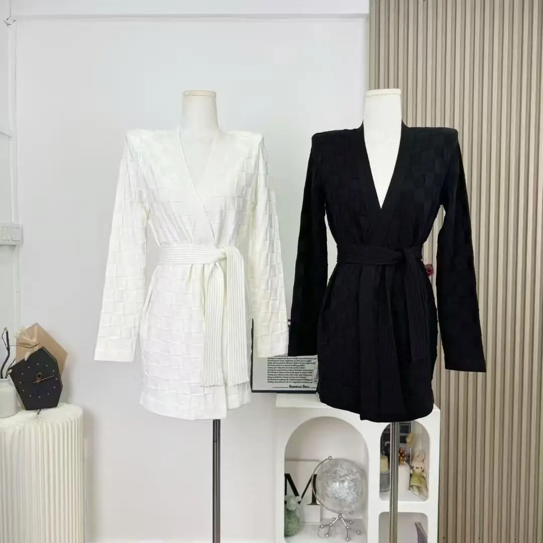 

Autumn Winter Women Sweater Cardigan Belt Design Slim V Neck Long Sleeve Tops Office Ladies Casual Female Plaid Coat C84