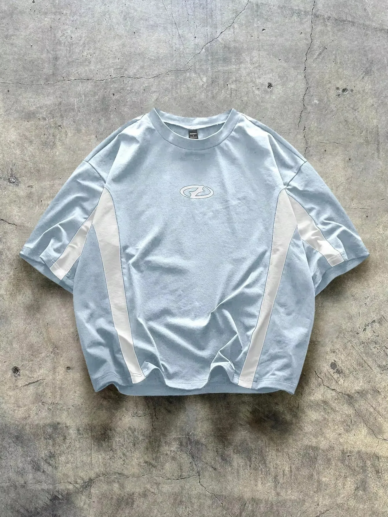 Men's comfortable and casual sports T-shirt, fashionable and minimalist multi-colored printed T-shirt