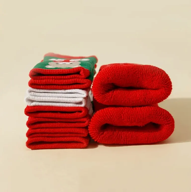 5pcs Cozy Christmas Socks with Santa, Bear & Reindeer Designs - Thick Warm Mid-Calf Crew Socks for Men and Women, Christmas Gift