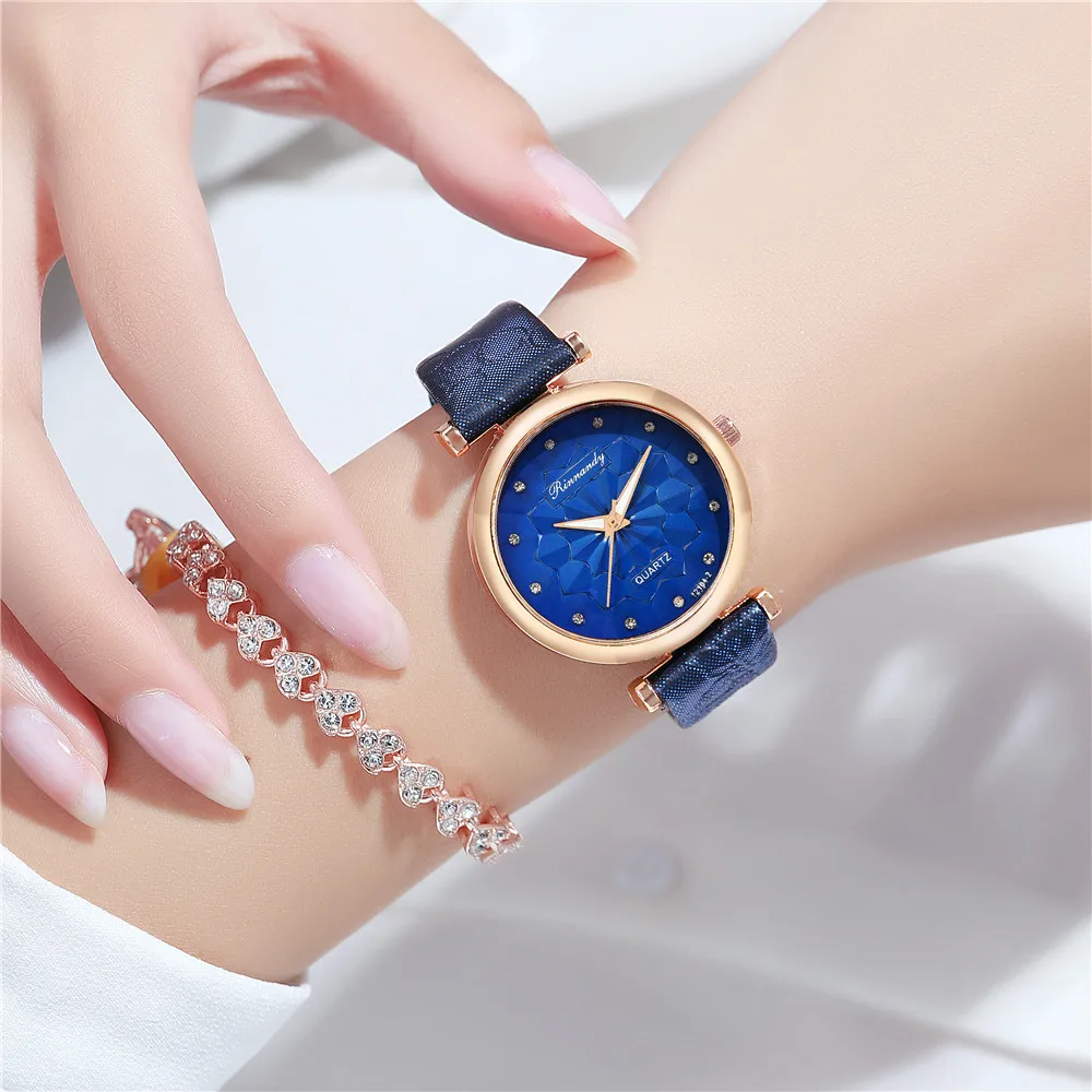 Luxury Ladies Watch Rhombus flowers Dial Women 2022 Fashion Quartz Watches Elegant Pattern Female Wristwatches Leather Clock