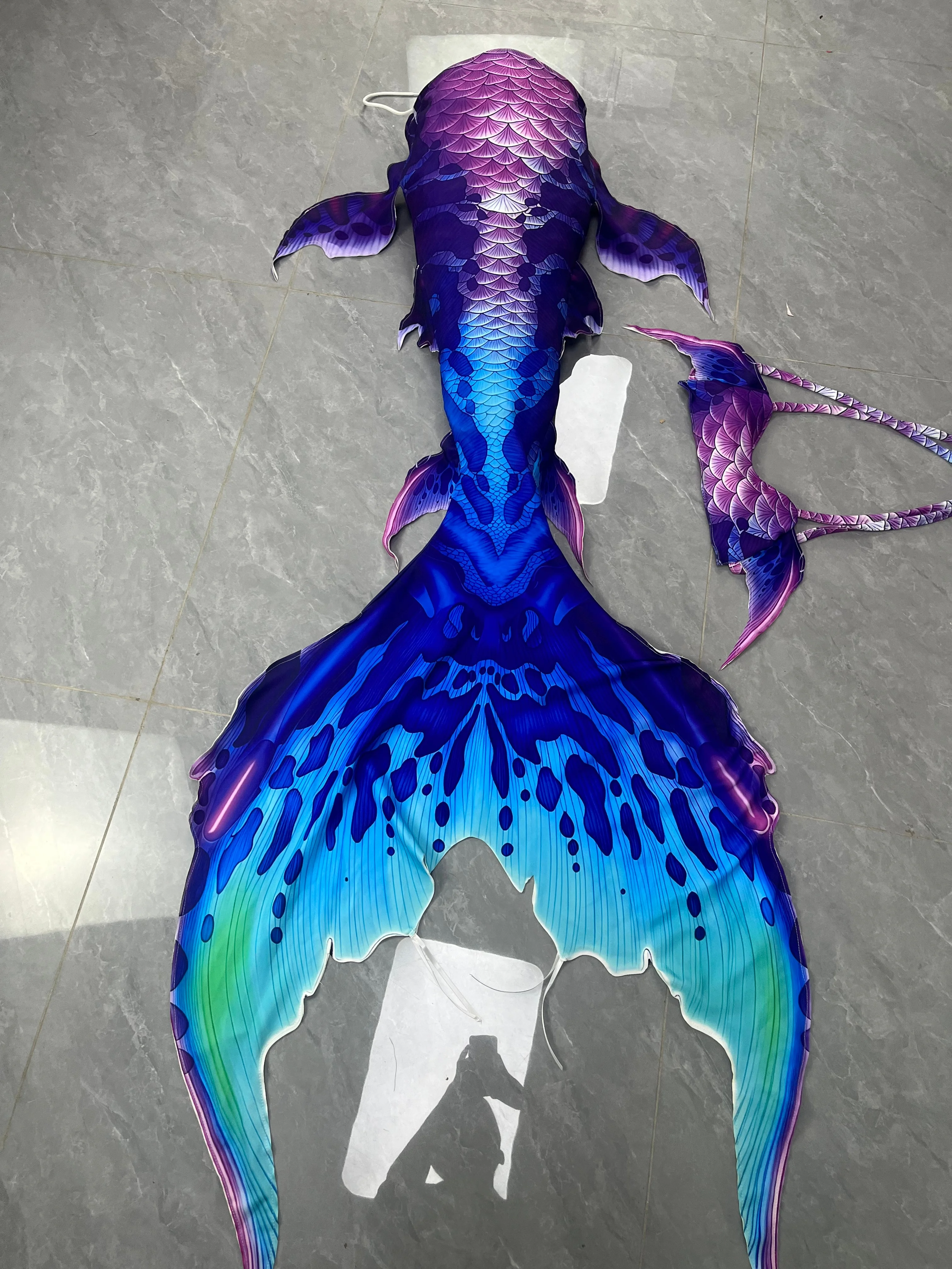 

Blue Adult Mermaid Tail European And American Underwater Shooting Mermaid Performance Costume