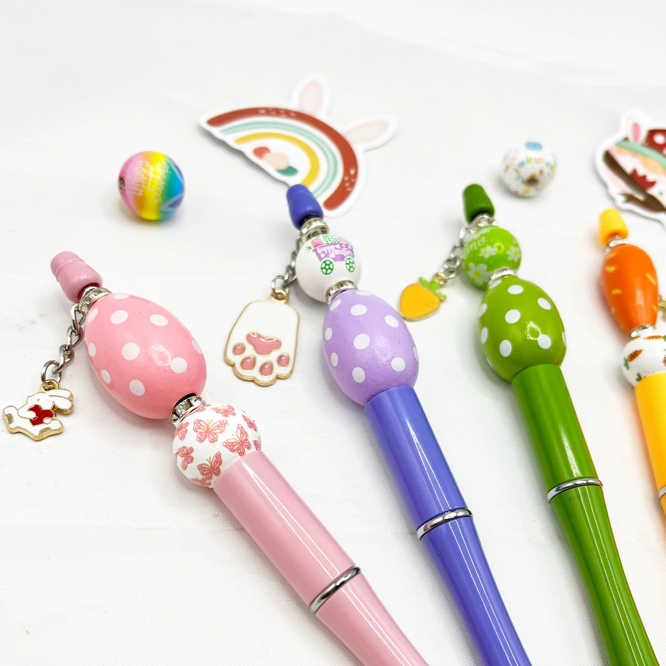 【Easter Egg】6PC Easter Egg Carrot Rabbit Theme DIY Bead Ballpoint Pen And Wooden Pendant Set, Office And Study Supply
