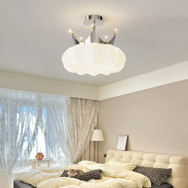 

Bedroom chandelier French retro cream wind crown children's room lighting full spectrum eye protection LED smart bedroom light
