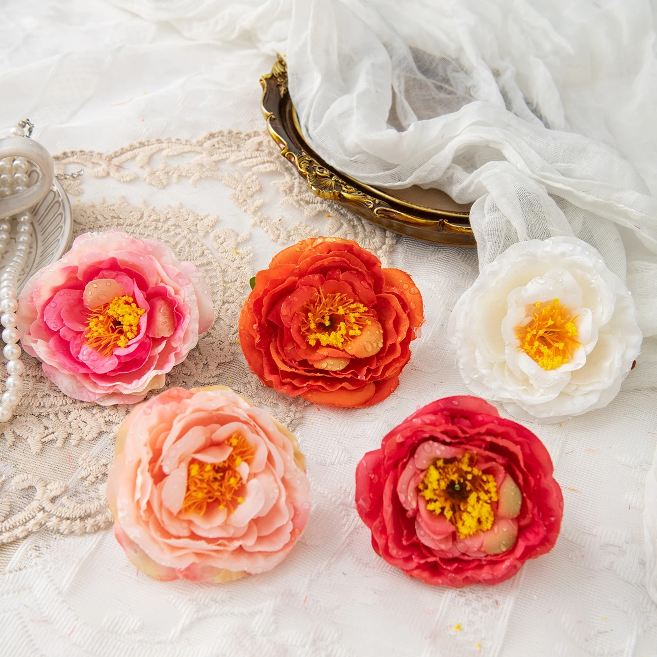 50/100 Stück Künstliche Blumen Seidenkamelien für Zuhause, Zimmer, Valentinstag, Garten, DIY Geschenkbox, Hochzeitskranz, Brautstrauß, Bestseller – Detail 3