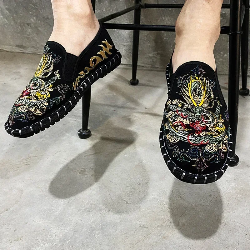 Cloth Shoes Embroidery Flower Social Guy Male Moccasin-Gommino Student Casual Shoes Fashion National Chinese Style 2024