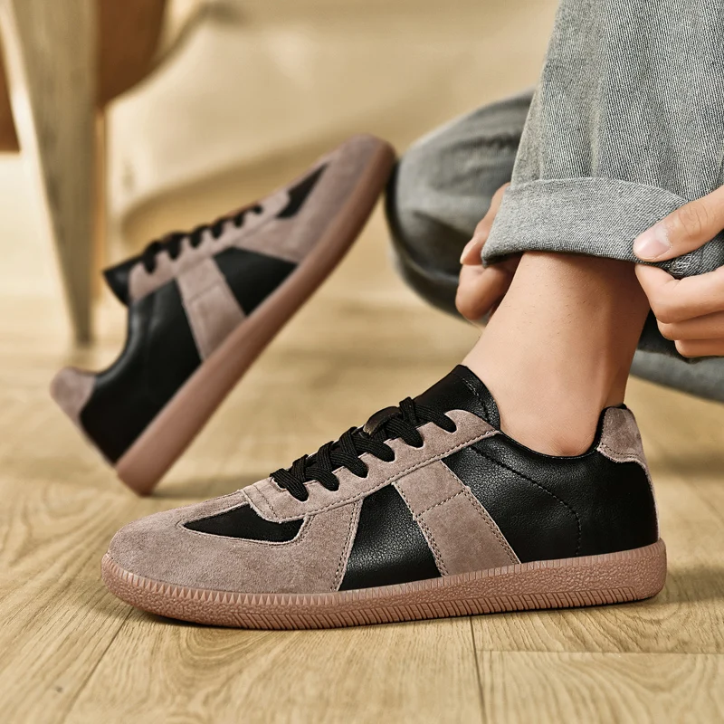 Fashion Vintage Leather Sneakers Men's Shoes High Quality Suede Casual Shoes Men Comfortable Designer Shoes Women Flats Sneakers