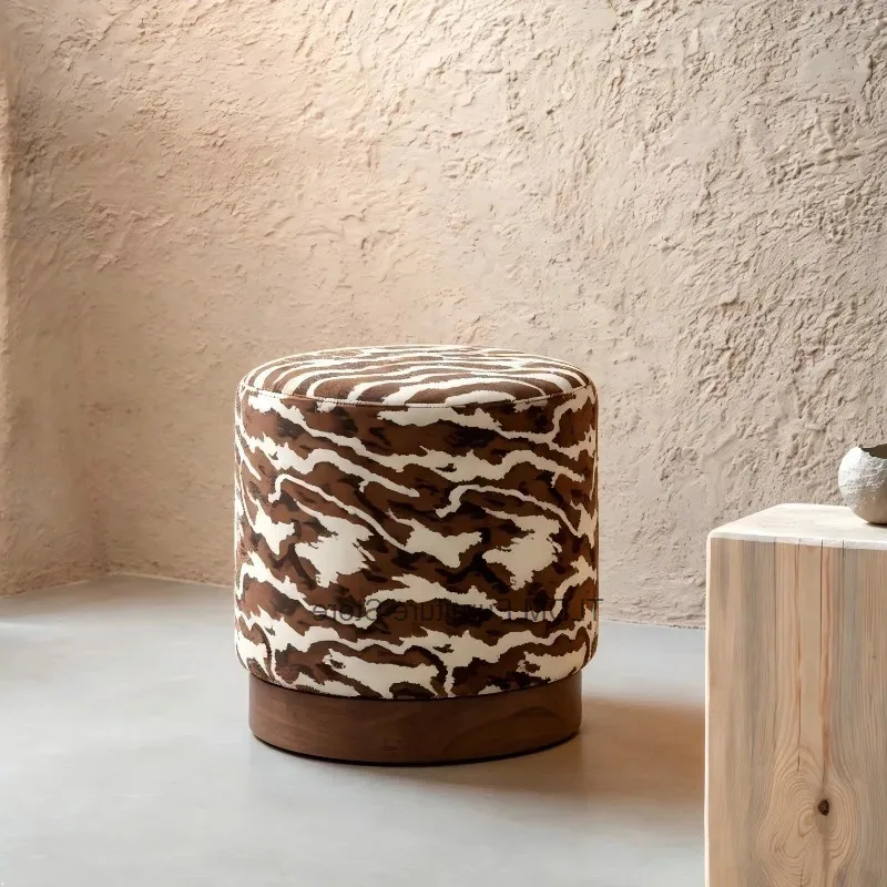 Cushion Fabric Retro Abstract Zebra Stripe Velvet Round Pouf Stool Fluffy Thick Foam Entryway Multi-purpose Ottoman Foot Stool