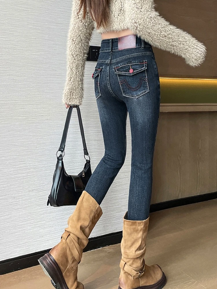 레트로 하이웨이스트 타이트 핏 슬림핏 청바지 여성 가을 겨울 2025 배색 버튼 다용도 팬츠