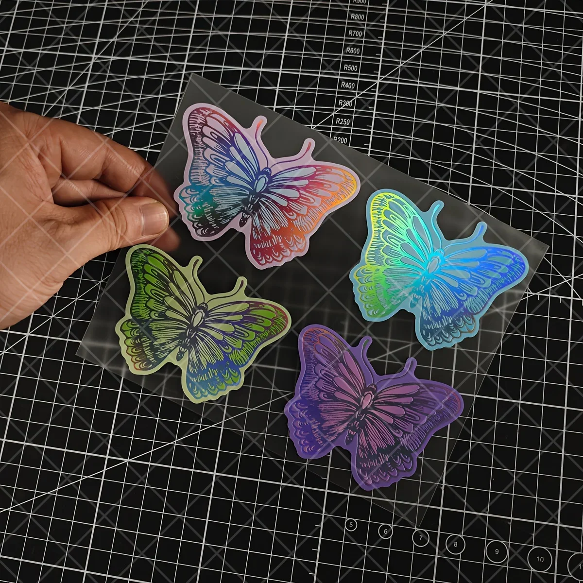 สติกเกอร์รูปผีเสื้อโฮโลแกรมสำหรับรถยนต์และมอเตอร์ไซค์ 4 ชิ้น/ชุด, ดีไซน์สะดุดตา, อุปกรณ์ตกแต่งภายนอกรถยนต์และมอเตอร์ไซค์ส่วนบุคคล