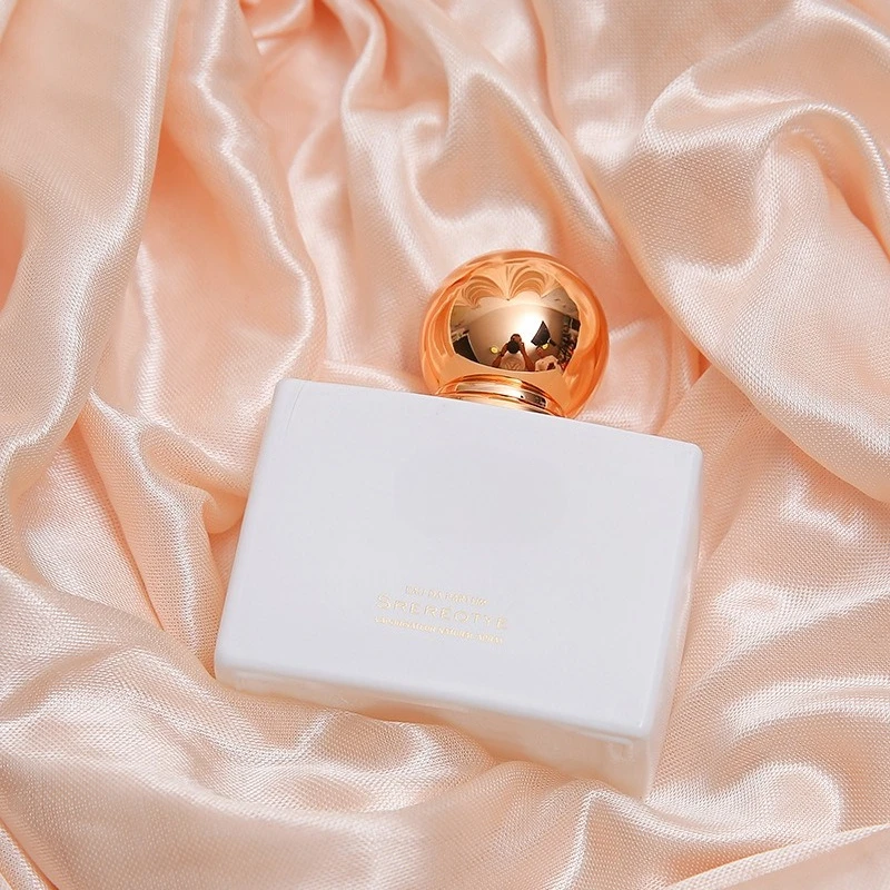 Parfum classique parfum durable diffusion en direct explosion raffermissant doré frais hommes 50ML