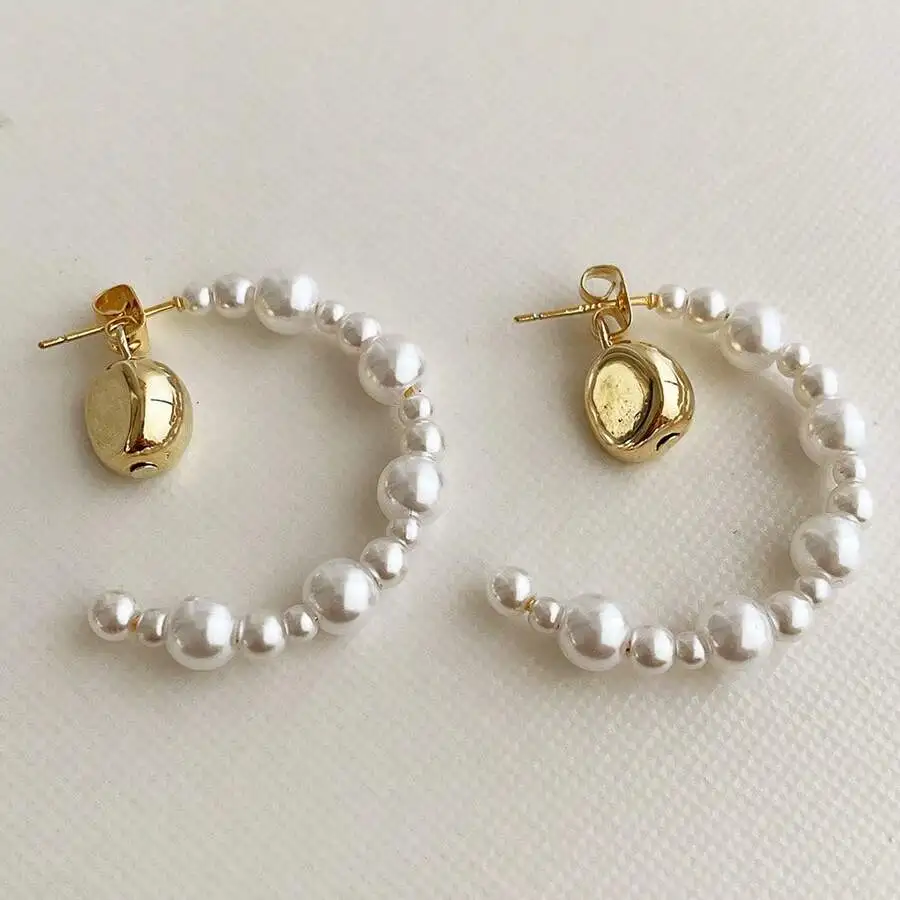 

White C-Shaped Pearl Hoop Earrings For Women Stylish Versatile Fashion Jewelry