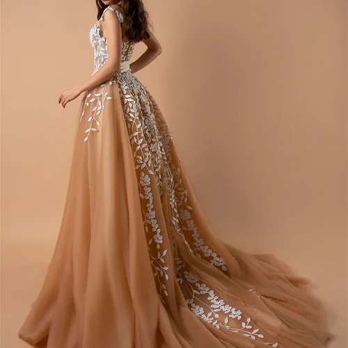 Abbigliamento da festa e vacanza