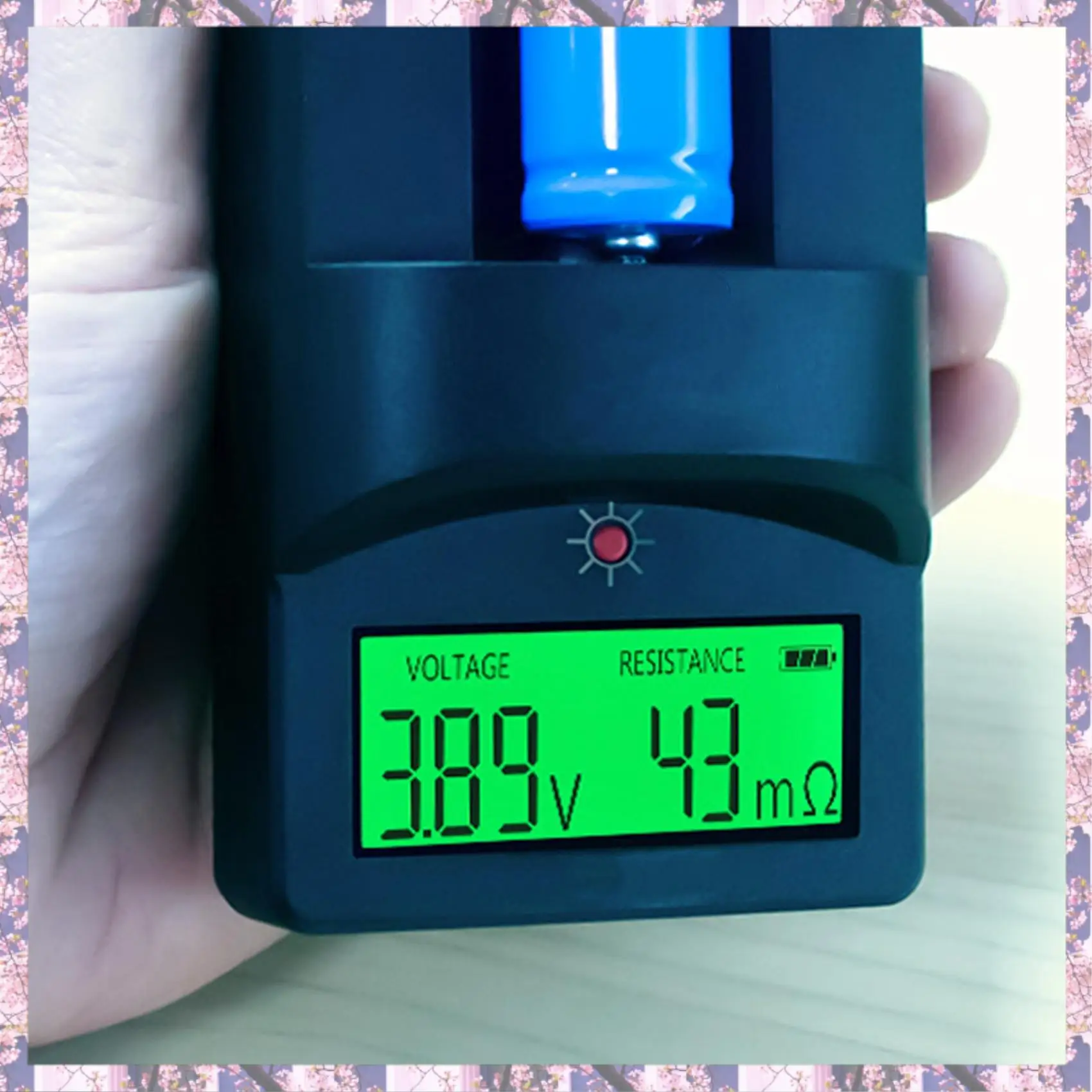 2025 Trend Digital Display Battery Voltage Internal Resistance Tester 0-999MΩ Universal 18650 Lithium Battery AA Detection