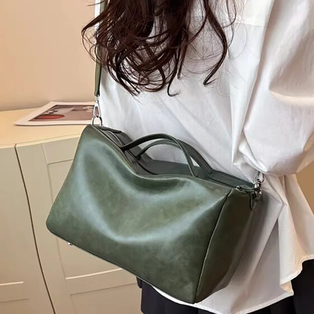 

Большая вместительная сумка через плечо из искусственной кожи для женщин, универсальная дорожная сумка для путешествий и повседневного использования, высококачественная однотонная сумка на плечо