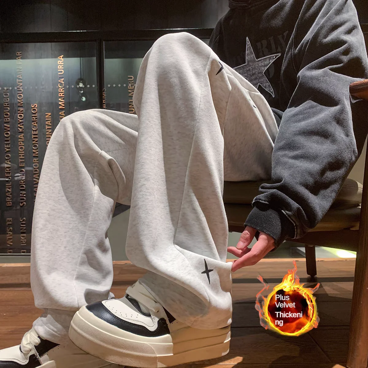 

American hip-hop star pants men's autumn and winter hip-hop street dance guard pants straight leg hanging wide leg sports pants