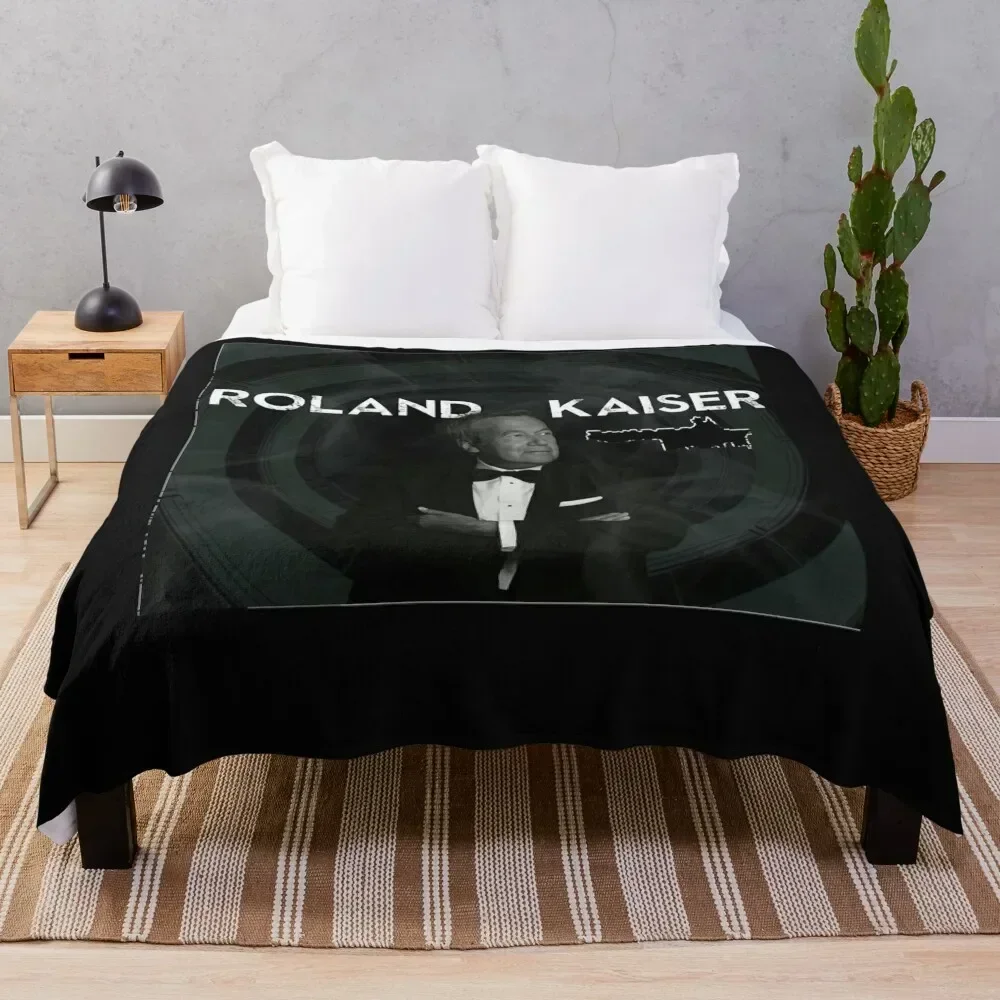 

Roland kaiserEssential Throw Blanket Cozy Microfiber Throw Blanket for Home Bedroom