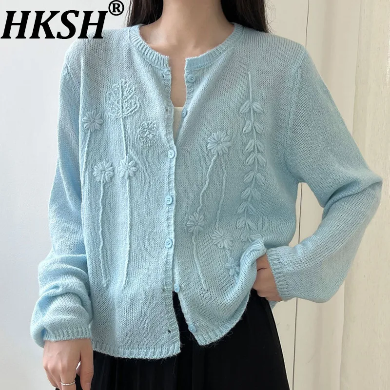

HKSH Autumn Winter New Women Sweater Cardigan Crochet Embroidery Single Breasted Knitted Gentle Temperament Coat Ins Top HK11598