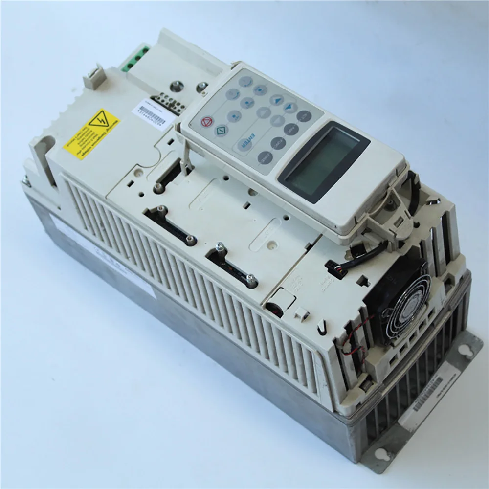 

Inverter ACS800-01-0020-3+P901